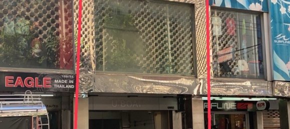 4 Schlafzimmer Bungalow in Bangkok, Thailand, Nr. 12801 3