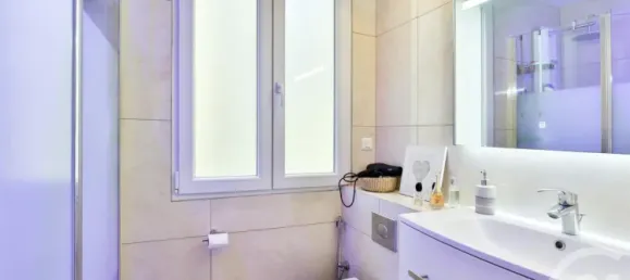 3 Schlafzimmer Gebäude in Nice, France, Nr. 327875 8