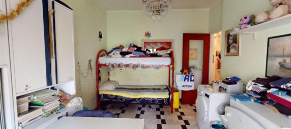 Apartamento de 3 divisões em Borghetto Santo Spirito, Italy N.º 6038 27