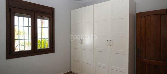 5 bedrooms House in Coin, Spain No. 125785 6