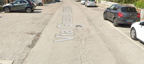 Gewerbliche Immobilie in Castelraimondo, Italy 143m², Nr. 323361 8