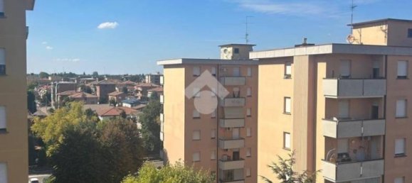 3 bedrooms Apartment in Carpi, Italy No. 340692 4