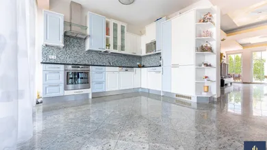 4 rooms House in St. Polten, Austria No. 146622