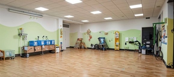 Edifício em Alpignano, Italy 859 m² N.º 264094 14