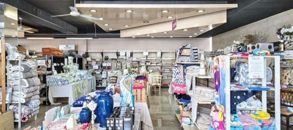 1913m² Building in Arzignano, Italy No. 376328 4