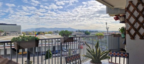 Квартира с 4 комнатами в Рим, Италия № 20000 18