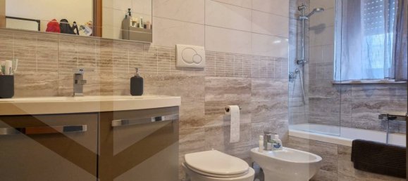 Квартира с 4 комнатами в Рим, Италия № 20000 15