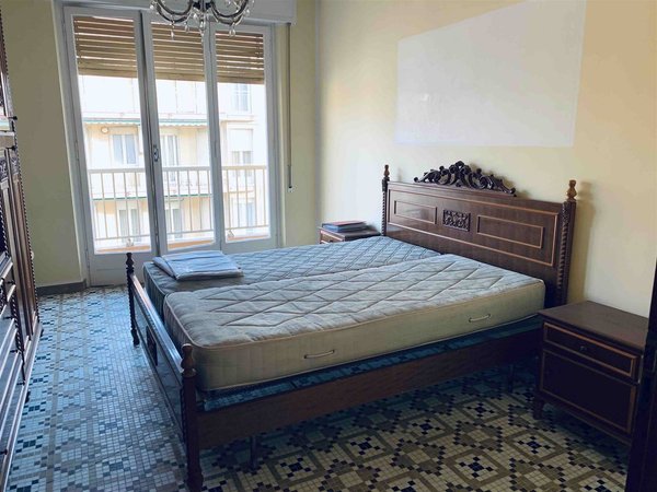 6 rooms Apartment in Vallecrosia, Italy No. 94647