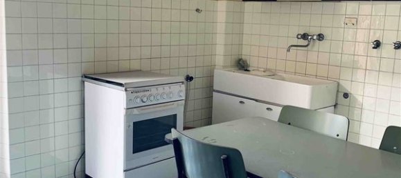 6 rooms Apartment in Vallecrosia, Italy No. 94647 9