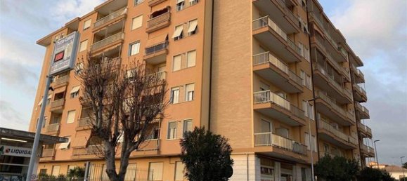 6 rooms Apartment in Vallecrosia, Italy No. 94647 16