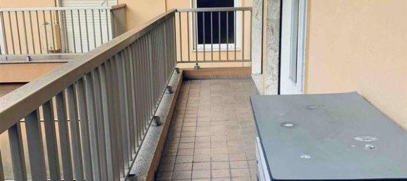 6 rooms Apartment in Vallecrosia, Italy No. 94647 8