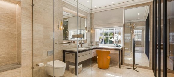 5 bedrooms Apartment in London, United Kingdom No. 13039 13