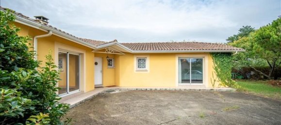 Casa de 3 dormitorios en Landes, France No. 277424 3