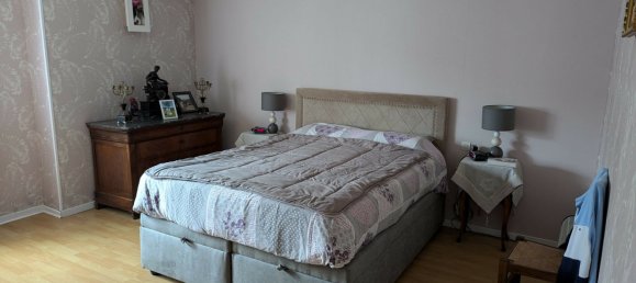 5 bedrooms House in Chassignolles, France No. 215055 8