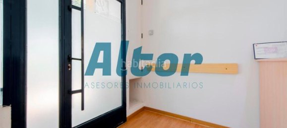 Gewerbliche Immobilie in Getafe, Spain 93m², Nr. 165942 32