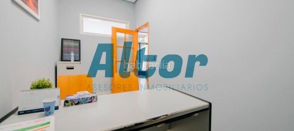 Gewerbliche Immobilie in Getafe, Spain 93m², Nr. 165942 36