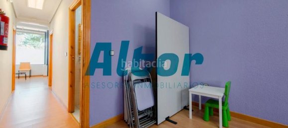 Gewerbliche Immobilie in Getafe, Spain 93m², Nr. 165942 14