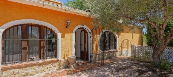 4 Schlafzimmer Villa in Alicante, Spain, Nr. 190456 2