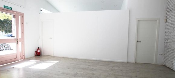 Propriété commerciale à Jerez de la Frontera, Spain 60m² No. 143966 7