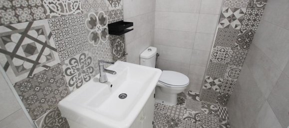 Propriété commerciale à Jerez de la Frontera, Spain 60m² No. 143966 15