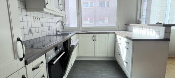 3 rooms Apartment in Brigittenau, Austria No. 170019 3