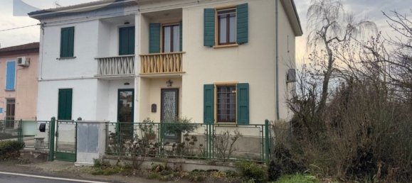 3 rooms Villa in Molinella, Italy No. 115016 2