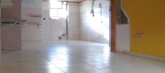 1 room Commercial property in Sassari, Italy No. 78128 5