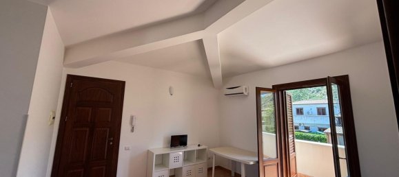 3 rooms House in Campofelice di Roccella, Italy No. 290992 6