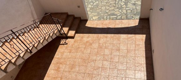 3 rooms House in Campofelice di Roccella, Italy No. 290992 5