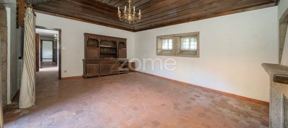 4 bedrooms House in Felgueiras, Portugal No. 86935 31