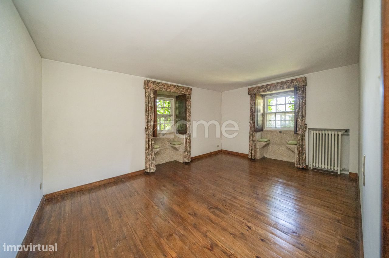 4 bedrooms House in Felgueiras, Portugal No. 86935