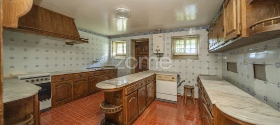 4 bedrooms House in Felgueiras, Portugal No. 86935 27