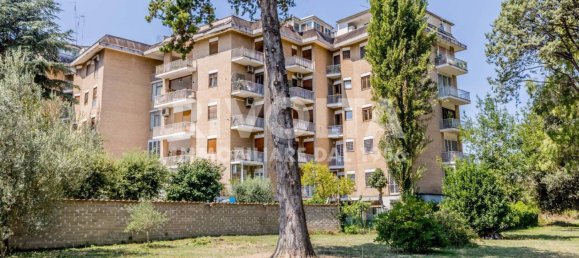 3 bedrooms Apartment in Rome, Italy No. 333639 31