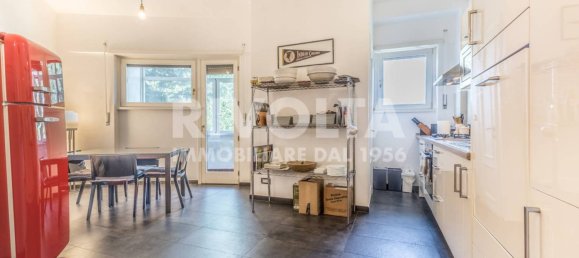 3 bedrooms Apartment in Rome, Italy No. 333639 20