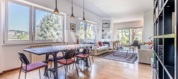 3 bedrooms Apartment in Rome, Italy No. 333639 2