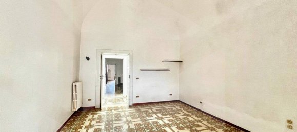 3 rooms House in Triggiano, Italy No. 28437 10