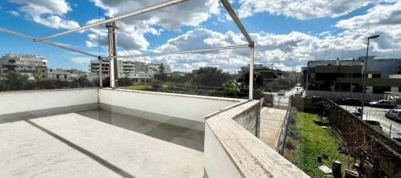 3 rooms House in Triggiano, Italy No. 28437 8