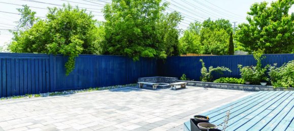 6 bedrooms House in Mississauga, Canada No. 518 4