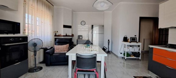 8 bedrooms House in Crotone, Italy No. 298079 12