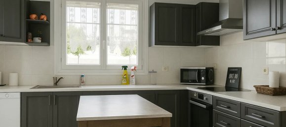 4 bedrooms House in Carcassonne, France No. 293543 3