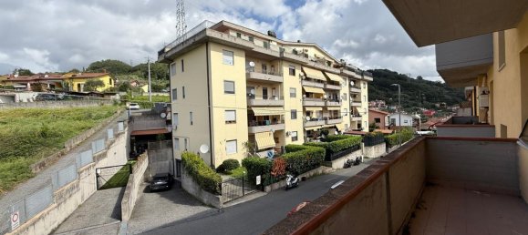 Apartamento de 4 dormitorios en Aulla, Italy No. 338946 10