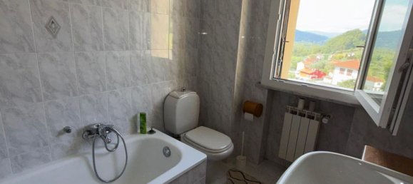 Apartamento de 4 dormitorios en Aulla, Italy No. 338946 20