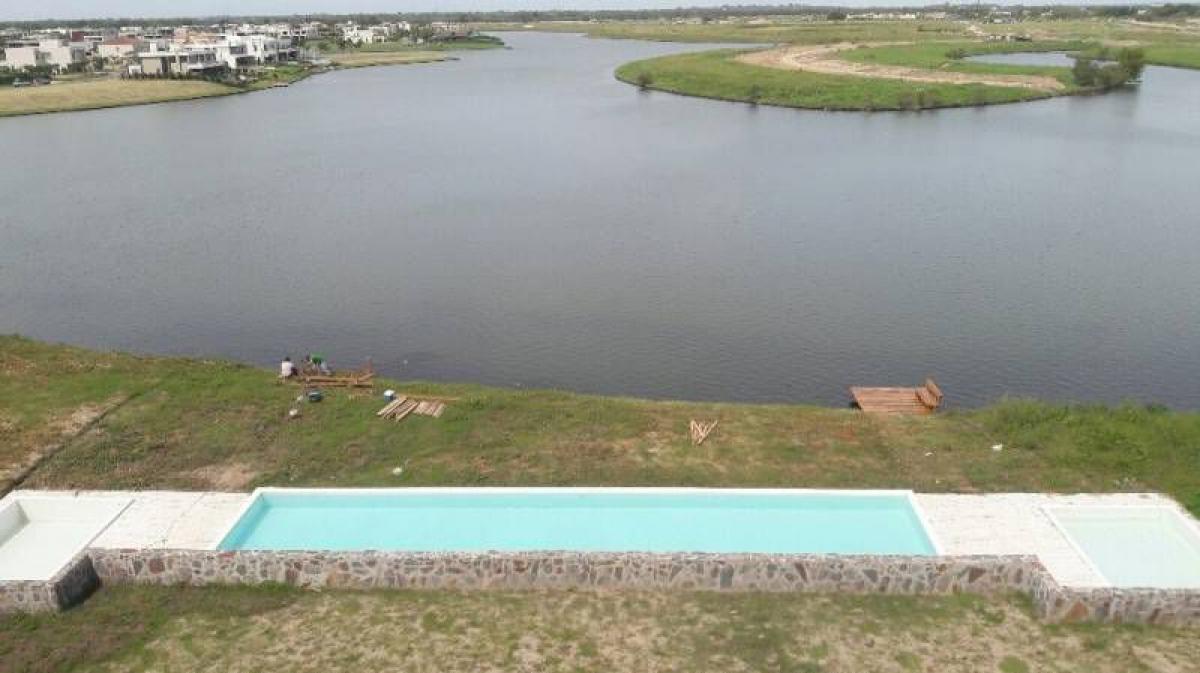 2 bedrooms Apartment in Tigre, Argentina No. 4506