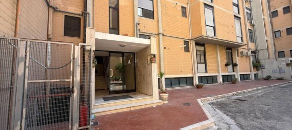 2 bedrooms Apartment in Brindisi, Italy No. 262914 2