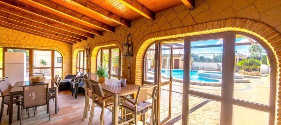 Дом с 4 спальнями в Аликанте, Испания № 134563 32