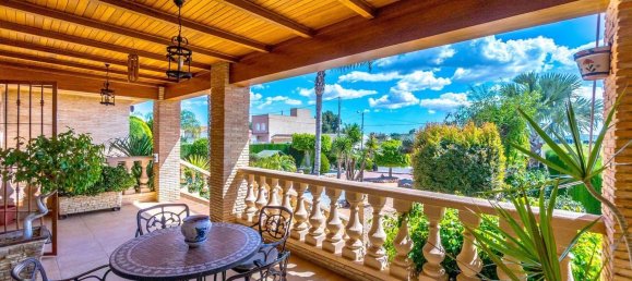 Дом с 4 спальнями в Аликанте, Испания № 134563 17