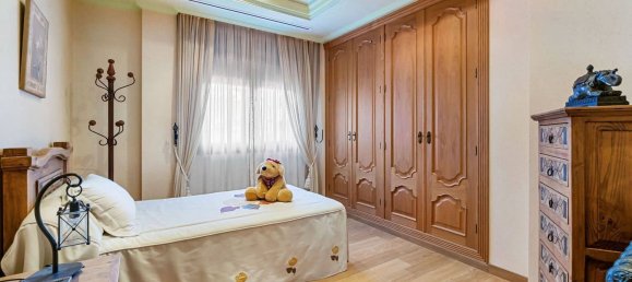 Дом с 4 спальнями в Аликанте, Испания № 134563 6