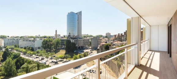 4 Schlafzimmer Doppelhaus in Porto, Portugal, Nr. 140344 25