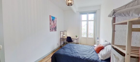 4 bedrooms Apartment in Nancy, France No. 59791 13