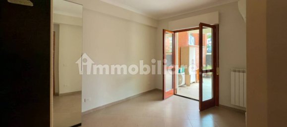 Квартира с 2 спальнями в Рим, Италия № 161164 19